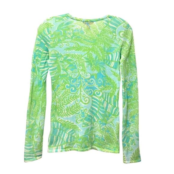 Lilly Pulitzer Sweaters - 🔴2 for 70🔴 Lilly Pulitzer top long-sleeve London Leaf pattern in green blue XS